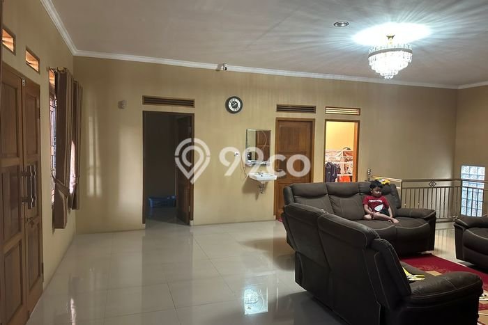 Dijual Rumah 5 Kamar Lokasi Strategis Bagus dan Strategis di Cibiru Dijual Rumah 5 Kamar Lokasi Strategis Bagus dan Strategis di Cibiru