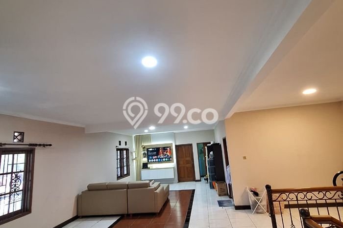 Rumah Luxury Modern Tanpa Renovasi di Sariwangi Bandung Rumah Luxury Modern Tanpa Renovasi di Sariwangi Bandung