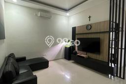 Rumah Luxury Modern Tanpa Renovasi di Taman Holis Indah Bandung Rumah Luxury Modern Tanpa Renovasi di Taman Holis Indah Bandung