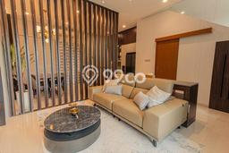 Ready to Use! Luxury House LT 96m2 Desain Modern di Setra Duta Ready to Use! Luxury House LT 96m2 Desain Modern di Setra Duta