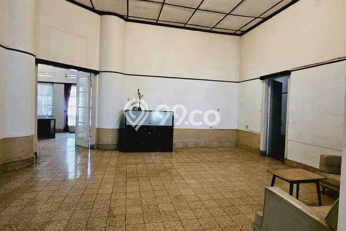 FOR RENT! Komersial di Sayap Dago Cocok untuk Bisnis 600m2 FOR RENT! Komersial di Sayap Dago Cocok untuk Bisnis 600m2