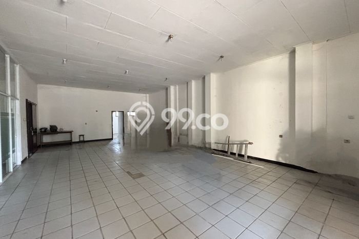 Unit Ruko Tersedia di Buah Batu Spesifikasi LB 80m2 Unit Ruko Tersedia di Buah Batu Spesifikasi LB 80m2
