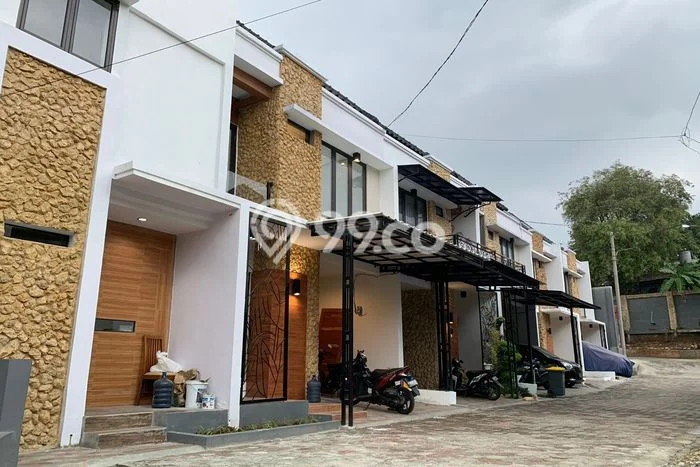 Rumah Modern 5 Kamar LT 90m2 di Margonda Rumah Modern 5 Kamar LT 90m2 di Margonda