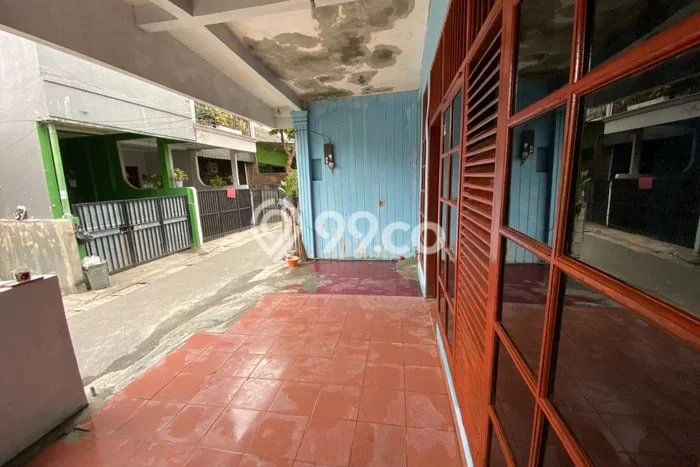 For Sale Rumah 3 Kamar Lokasi Strategis Nyaman dan Strategis di Kramat Jati For Sale Rumah 3 Kamar Lokasi Strategis Nyaman dan Strategis di Kramat Jati