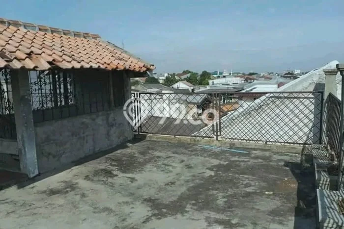 For Sale Rumah 3 Kamar Lokasi Strategis Nyaman dan Strategis di Kramat Jati For Sale Rumah 3 Kamar Lokasi Strategis Nyaman dan Strategis di Kramat Jati