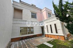 Dijual Rumah Luas Megah Dengan View Cantik di Green Lake City, Jakarta Barat Dijual Rumah Luas Megah Dengan View Cantik di Green Lake City, Jakarta Barat
