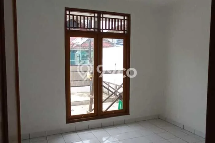 Rumah Luas Asri 2 KT Siap Pakai di Bekasi Bekasi Rumah Luas Asri 2 KT Siap Pakai di Bekasi Bekasi