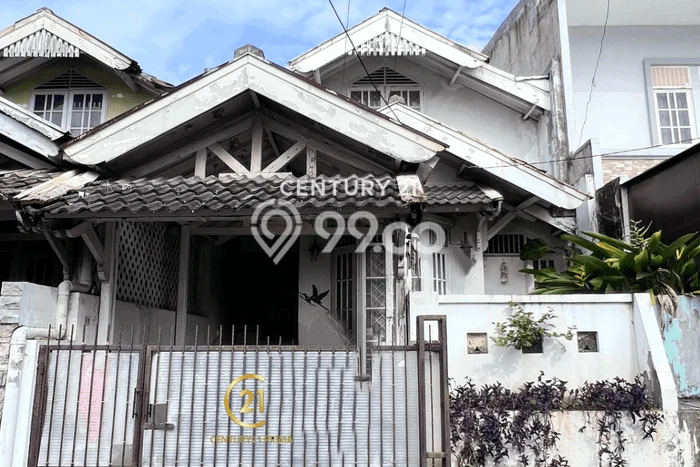 Rumah Luas Asri 3 KT Siap Huni di Bintaro Tangerang Selatan Rumah Luas Asri 3 KT Siap Huni di Bintaro Tangerang Selatan