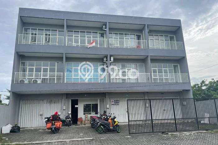 Unit Komersial Disewakan di Surabaya Area Strategis Harga Kompetitif Unit Komersial Disewakan di Surabaya Area Strategis Harga Kompetitif