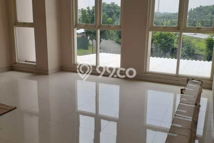 Dijual Hunian Mewah dengan Fasilitas Sekitar Lengkap di Wiyung, Surabaya Dijual Hunian Mewah dengan Fasilitas Sekitar Lengkap di Wiyung, Surabaya