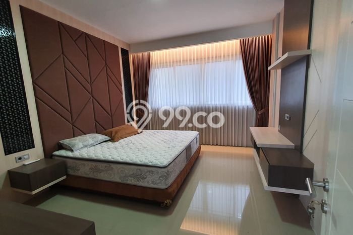 For Sale Rumah Mewah Exclusive di Wiyung, Surabaya For Sale Rumah Mewah Exclusive di Wiyung, Surabaya