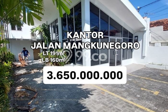 Kantor Bagus Dijual LB 160m2 Lokasi Strategis Surabaya Area Cocok untuk Berbisnis Kantor Bagus Dijual LB 160m2 Lokasi Strategis Surabaya Area Cocok untuk Berbisnis