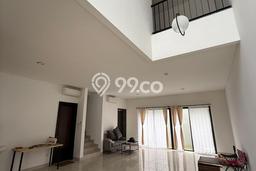 Lokasi strategis! Rumah siap pakai dikontrakkan di Cakung LB 144m2 Lokasi strategis! Rumah siap pakai dikontrakkan di Cakung LB 144m2