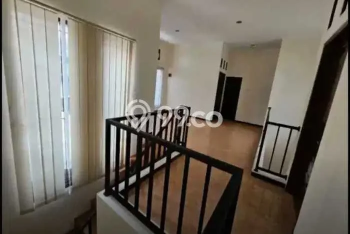 Disewakan segera rumah minimalis lokasi strategis 5 Kamar di Laweyan, Surakarta Disewakan segera rumah minimalis lokasi strategis 5 Kamar di Laweyan, Surakarta