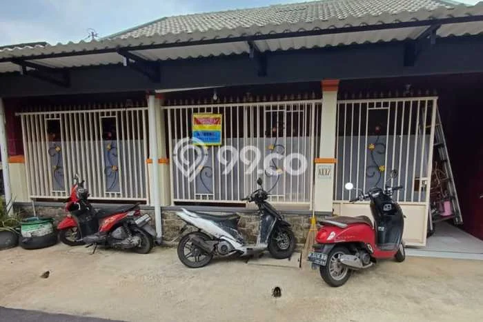 Disewakan Rumah Konsep Minimalis di Banjarsari Surakarta dengan 3 Kamar Disewakan Rumah Konsep Minimalis di Banjarsari Surakarta dengan 3 Kamar