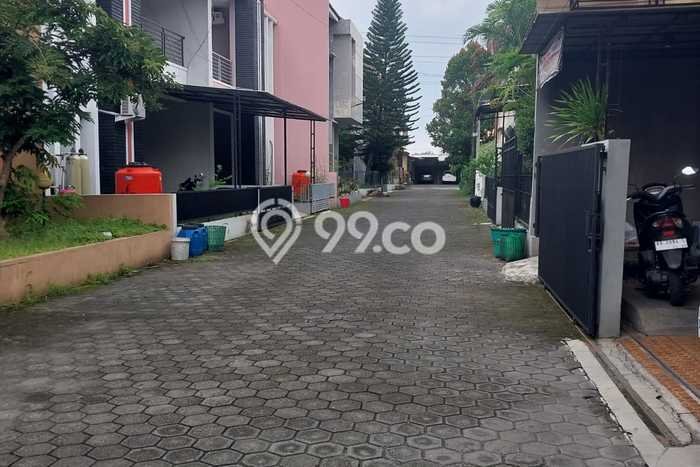 Rumah Bagus Siap Pakai Di Solo Baru Luas 120m2 Lokasi Strategis Rumah Bagus Siap Pakai Di Solo Baru Luas 120m2 Lokasi Strategis