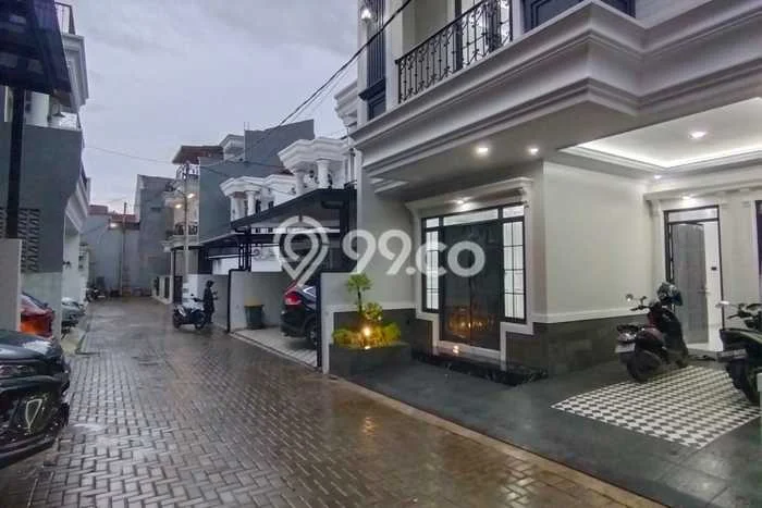 Jual Rumah Favorit Siap Huni LB 130m2 di Jagakarsa, Jakarta Selatan Jual Rumah Favorit Siap Huni LB 130m2 di Jagakarsa, Jakarta Selatan