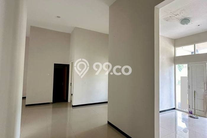 Rumah Modern Cantik 4 KT Bisa Langsung Pindah di Blimbing Rumah Modern Cantik 4 KT Bisa Langsung Pindah di Blimbing