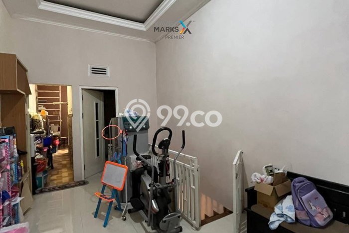 Rumah Modern Minimalis 6 Kamar Bisa Langsung Pindah di Lowokwaru Rumah Modern Minimalis 6 Kamar Bisa Langsung Pindah di Lowokwaru