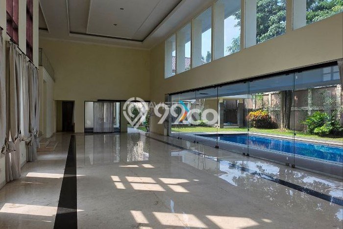 Rumah Elit Modern Tanpa Renovasi di Malang Kota Malang Rumah Elit Modern Tanpa Renovasi di Malang Kota Malang