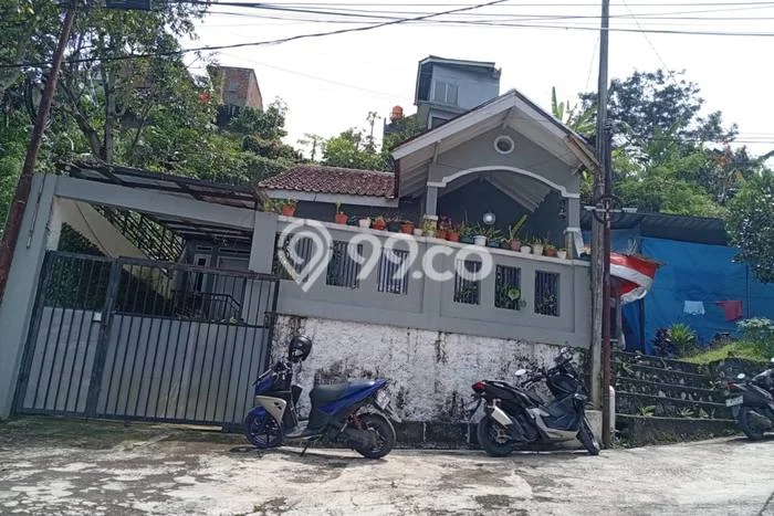 Rumah Sederhana Dijual di Mandalajati 1 Kamar dengan LT 90m2 Rumah Sederhana Dijual di Mandalajati 1 Kamar dengan LT 90m2