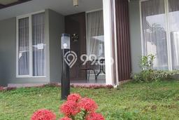 Disewakan! Rumah 3 Kamar Tidur &
2 Kamar Mandi di BSB City, Semarang Disewakan! Rumah 3 Kamar Tidur &
2 Kamar Mandi di BSB City, Semarang
