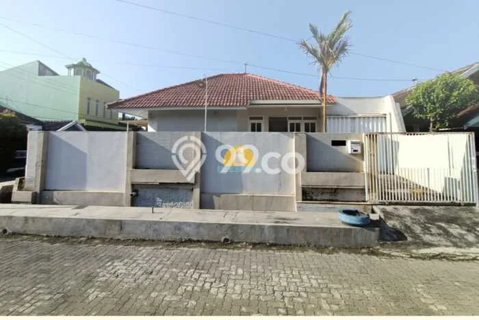 Rumah Disewakan Semarang LT 180m2 LB 120m2 Area Puri Anjasmoro Rumah Disewakan Semarang LT 180m2 LB 120m2 Area Puri Anjasmoro