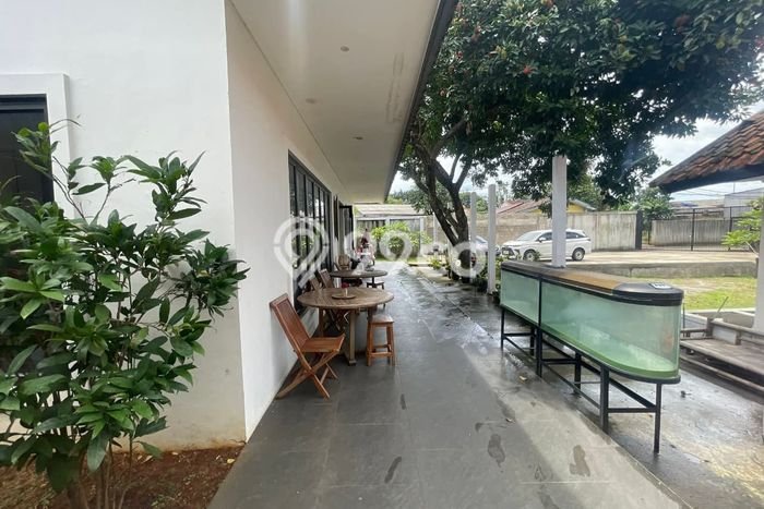 Area Ramai! Gudang Dijual di Setu untuk Bisnis Luas Bangunan 500m2 Area Ramai! Gudang Dijual di Setu untuk Bisnis Luas Bangunan 500m2