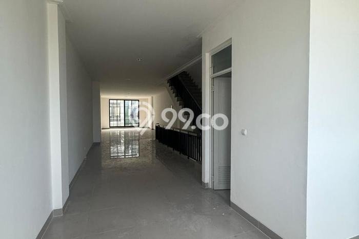 Ruko Dijual di Prime Area Jakarta Utara Luas 210m2 Ruko Dijual di Prime Area Jakarta Utara Luas 210m2