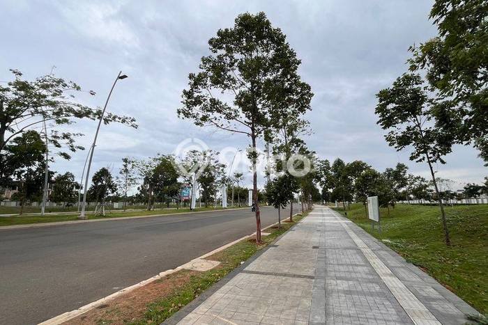 Tanah Disewa di Pantai Indah Kapuk Strategis dan Memiliki Luas 450m2 Tanah Disewa di Pantai Indah Kapuk Strategis dan Memiliki Luas 450m2