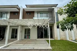Disewakan! Rumah 4 Kamar Tidur &
4 Kamar Mandi di Pantai Indah Kapuk, Jakarta Utara Disewakan! Rumah 4 Kamar Tidur &
4 Kamar Mandi di Pantai Indah Kapuk, Jakarta Utara