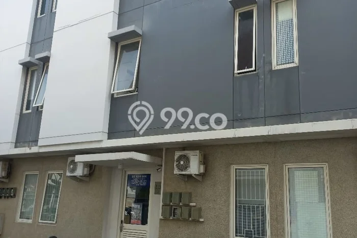 Kost Dijual di BSD dengan 6 KT dan Luas 90m2 Kost Dijual di BSD dengan 6 KT dan Luas 90m2