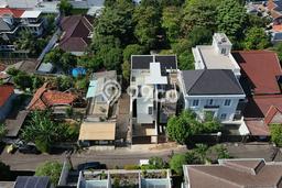Rumah Elit LB 212m2 Siap Pakai Desain Elegan di Kemang, Jakarta Selatan Rumah Elit LB 212m2 Siap Pakai Desain Elegan di Kemang, Jakarta Selatan