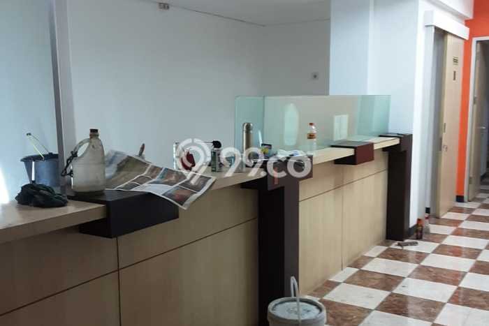 Unit Ruko Paling Strategis di Andir Bandung dengan LB 70m2 Unit Ruko Paling Strategis di Andir Bandung dengan LB 70m2