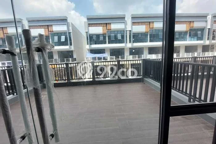 Ruko untuk Disewa di Pusat Bekasi Luas Bangunan 189m2 Ruko untuk Disewa di Pusat Bekasi Luas Bangunan 189m2