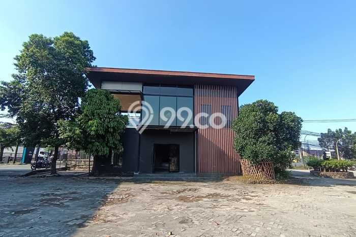 Ruko Disewa di Bekasi dengan LB 180m2 Area Komersial Ramai Ruko Disewa di Bekasi dengan LB 180m2 Area Komersial Ramai