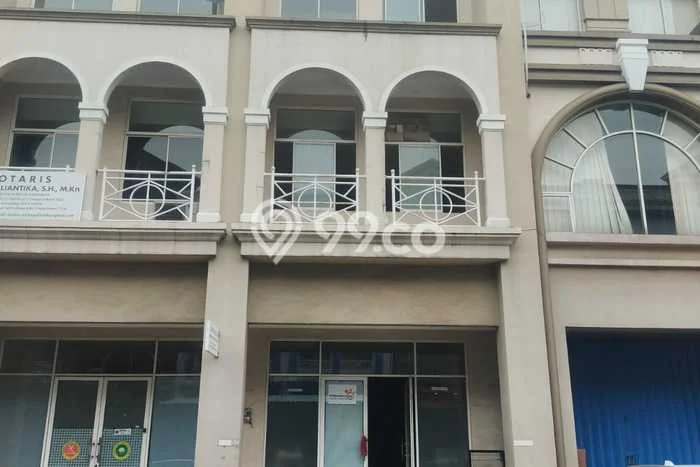 FOR RENT! Ruko di Galaxy Cocok untuk Bisnis 135m2 FOR RENT! Ruko di Galaxy Cocok untuk Bisnis 135m2