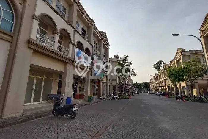 Ruko Disewa di Bekasi dengan LB 112m2 Area Komersial Ramai Ruko Disewa di Bekasi dengan LB 112m2 Area Komersial Ramai