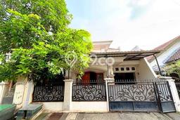 For Sale! Luxury House LT 135m2 Desain Elegan di Rawamangun For Sale! Luxury House LT 135m2 Desain Elegan di Rawamangun