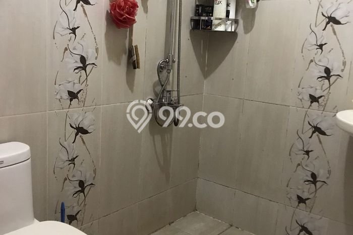 Dijual Rumah Eksklusif 5 KT di Pondok Kelapa, Jakarta Timur Dijual Rumah Eksklusif 5 KT di Pondok Kelapa, Jakarta Timur