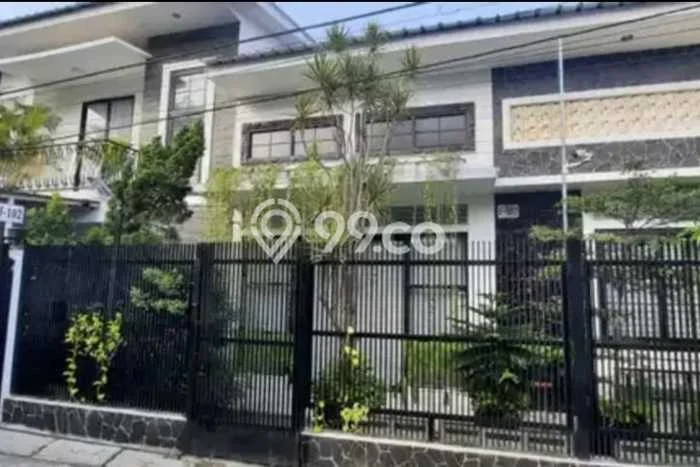 Rumah Elit Modern Tanpa Renovasi di Bambu Apus Jakarta Timur Rumah Elit Modern Tanpa Renovasi di Bambu Apus Jakarta Timur
