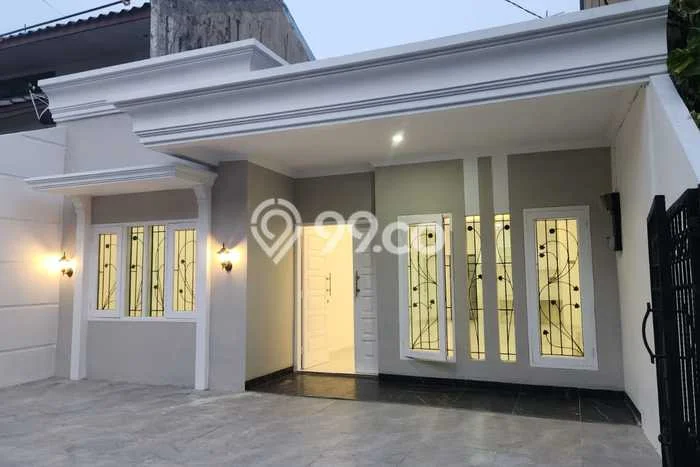 Siap Huni Rumah Mewah 2 Kamar di Tebet Dekat ke Mana Pun Siap Huni Rumah Mewah 2 Kamar di Tebet Dekat ke Mana Pun