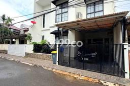 Jual Rumah Luas Megah Dengan View Eksklusif di Pejaten, Jakarta Selatan Jual Rumah Luas Megah Dengan View Eksklusif di Pejaten, Jakarta Selatan