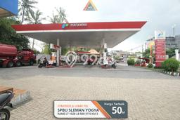 Komersial Bagus Dijual LB 500m2 Lokasi Strategis Yogyakarta Area Cocok untuk Berbisnis Komersial Bagus Dijual LB 500m2 Lokasi Strategis Yogyakarta Area Cocok untuk Berbisnis