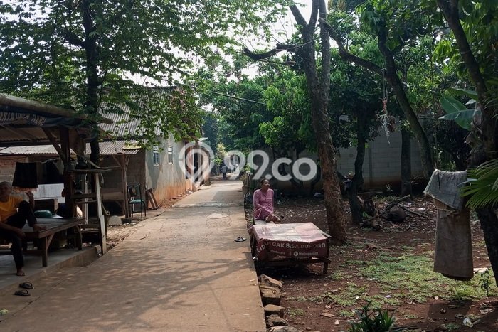 Lahan Kosong Dijual di Bekasi dengan Area 300m2 Lahan Kosong Dijual di Bekasi dengan Area 300m2