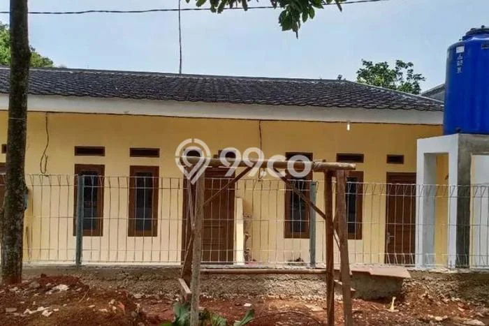 Dijual Segera Kost 11 Kamar, 11 Kamar Mandi di Gunung Sindur, Bogor, Luas 350m2 Dijual Segera Kost 11 Kamar, 11 Kamar Mandi di Gunung Sindur, Bogor, Luas 350m2