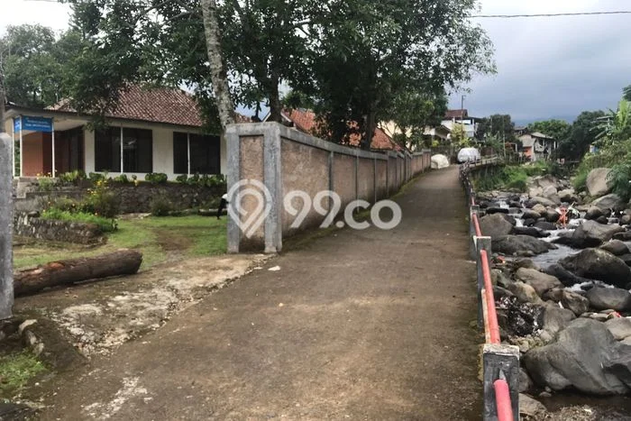 Vila Kawasan Cisarua, Area 2020m2m², Dekat Mudah Pusat Kota Vila Kawasan Cisarua, Area 2020m2m², Dekat Mudah Pusat Kota