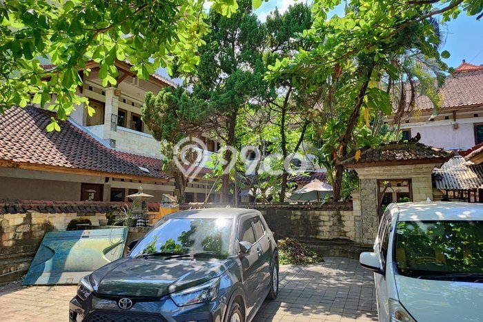 LOKASI PREMIUM! Hotel di , Luas 420m2m², Jalan Utama, Area Komersial LOKASI PREMIUM! Hotel di , Luas 420m2m², Jalan Utama, Area Komersial