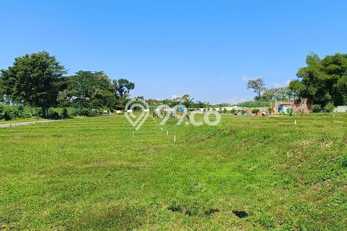 Lahan Dijual Lokasi Strategis di Malang dengan Luas 122m2 Lahan Dijual Lokasi Strategis di Malang dengan Luas 122m2