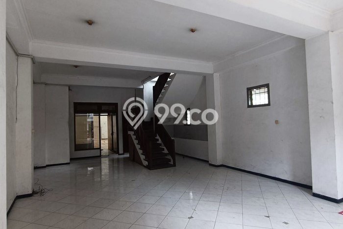 Ruko Dijual di Prime Area Malang Luas 365m2 Ruko Dijual di Prime Area Malang Luas 365m2